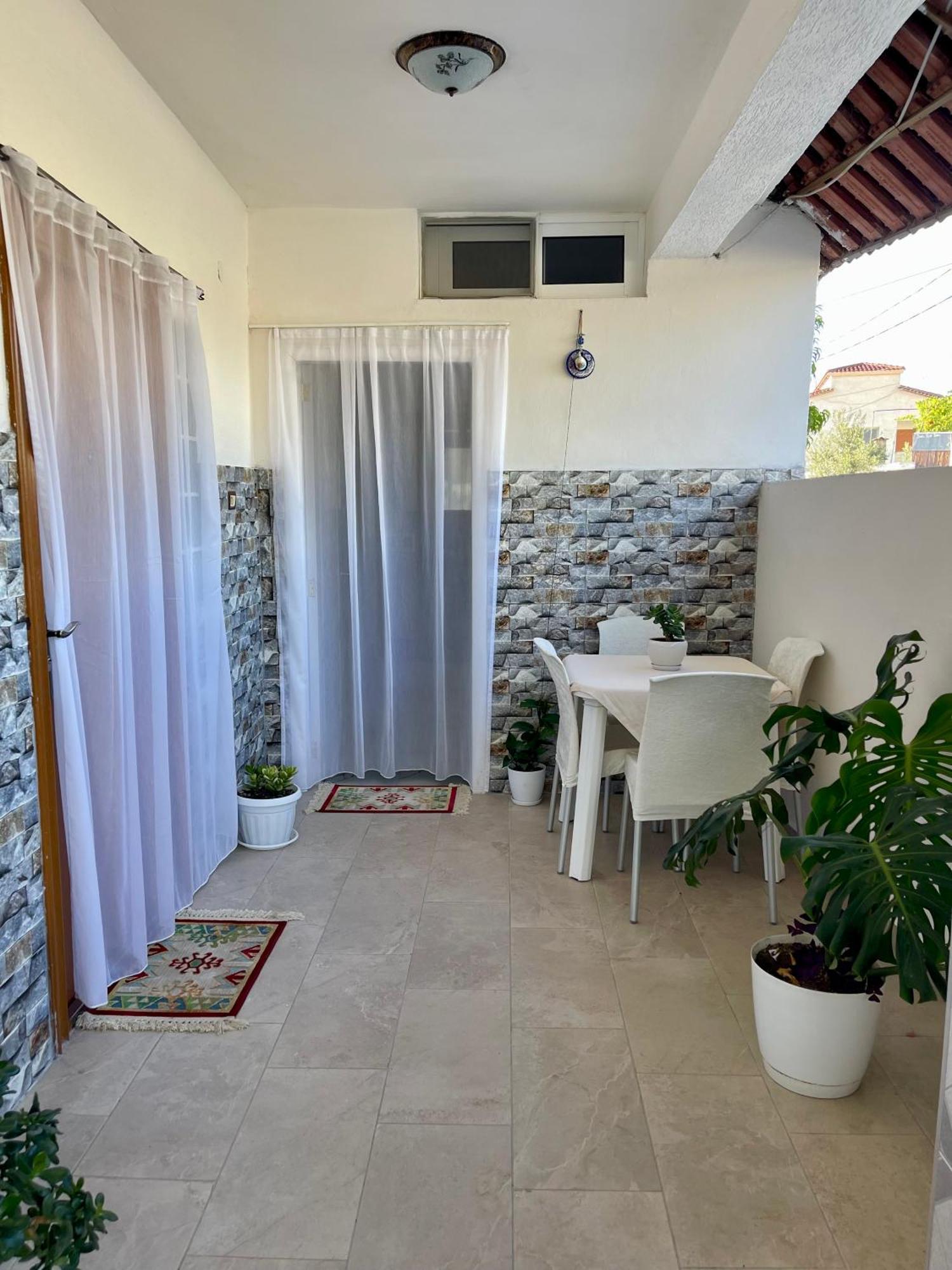 Guest House Dea Avlonya Dış mekan fotoğraf